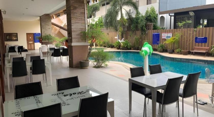 Hotel Siam Platinum Pattaya Esterno foto