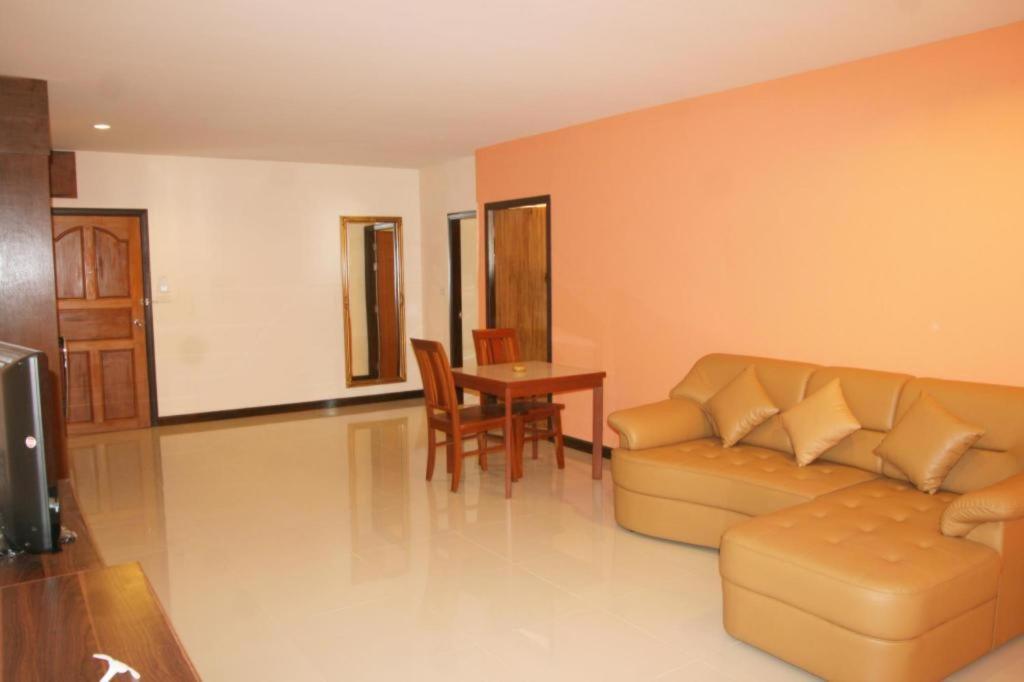 Hotel Siam Platinum Pattaya Esterno foto